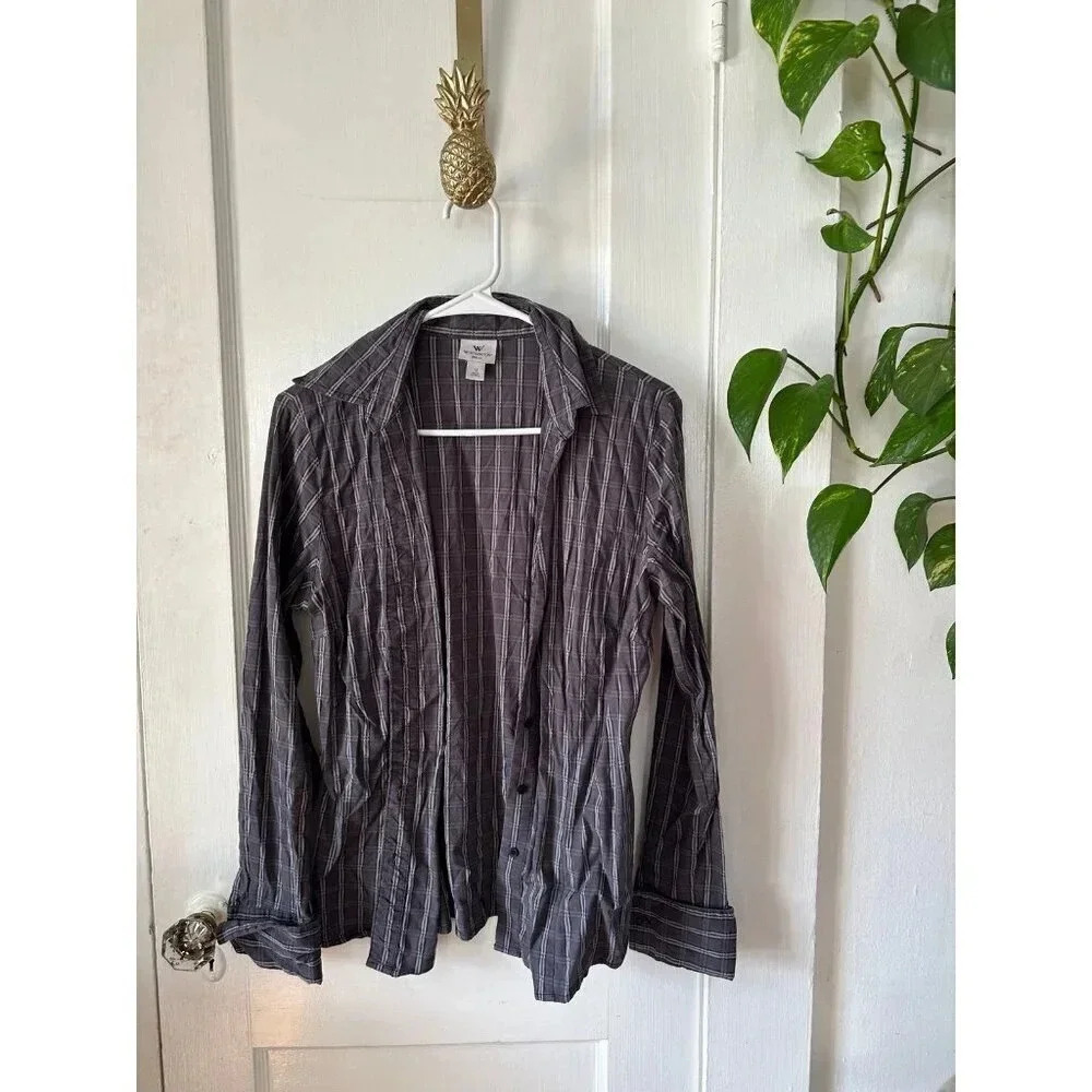 Worthington Stretch Women’s size 12 button down shirt